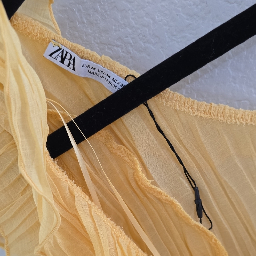 Yellow Ruffled One-Shoulder Top - Picture 2 of 3